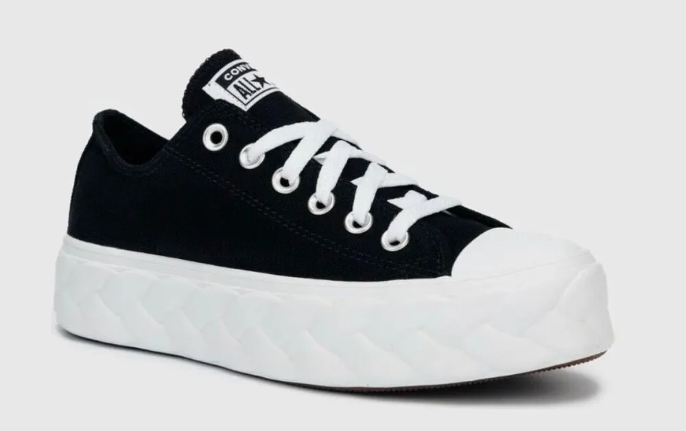 Chuck Taylor All Star Lift Cable OX Sneakers